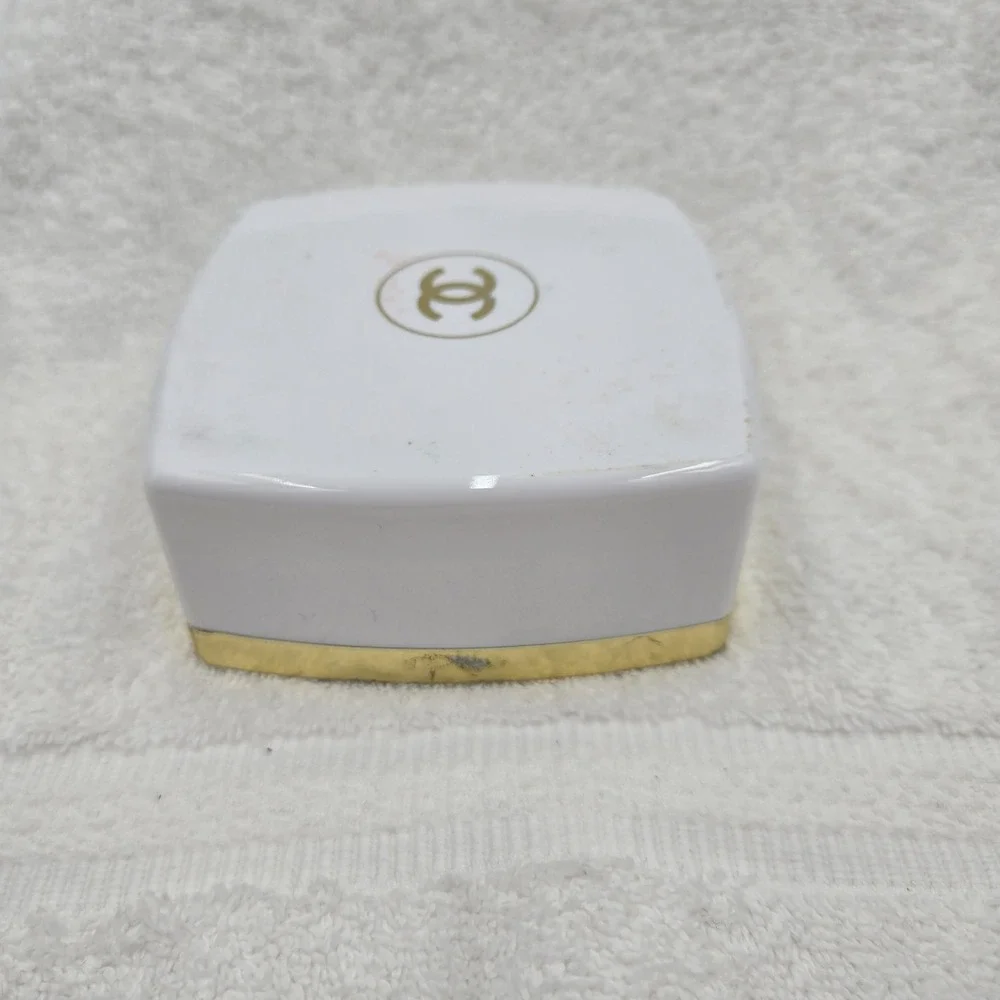 CHANEL N°5 Poudre Après Bain De Luxe Bath Powder for Women White 2oz Luxury Bath
